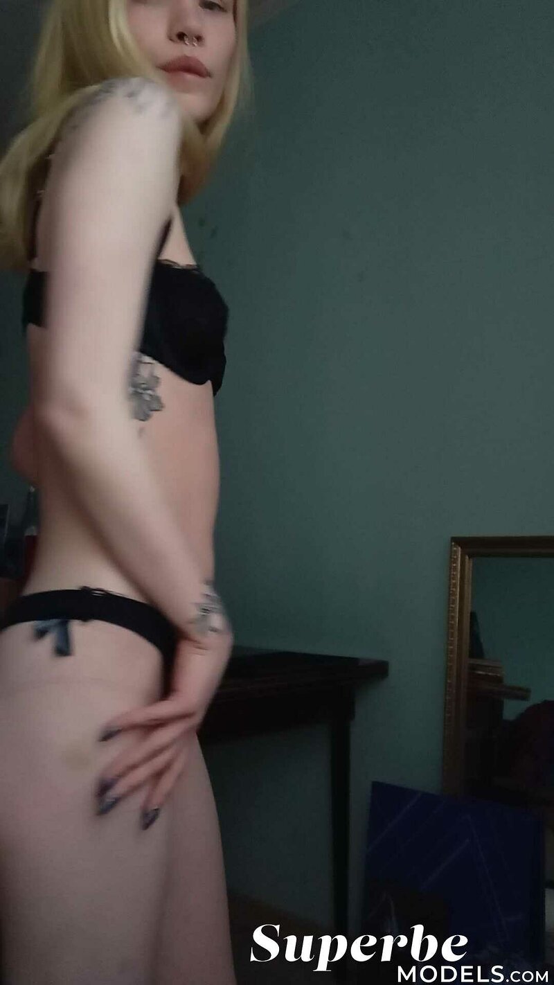 София, 28
