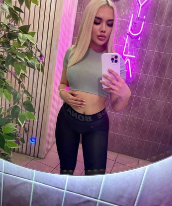 Анжелика, 22